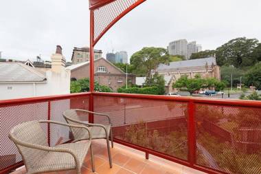 STUNNING SYDNEY HOME 5