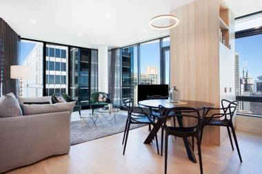 CITY HIGH - Hosted by: L'Abode Accommodation