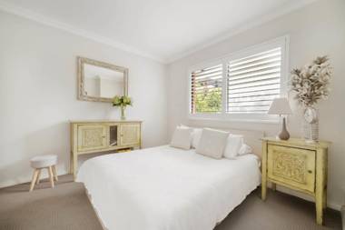 Walk to Coogee Beach Apartment Retreat