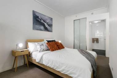 A Modern & Cozy Studio Next to Darling Harbour