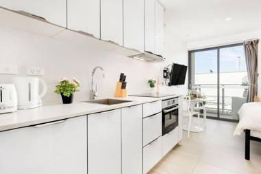 A Cozy Beach Studio 5min walk to Bondi Beach