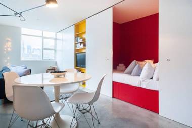 Designer Pad with a View