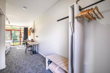 Nightcap at York on Lilydale