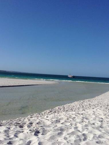 Georges Bay Apartments