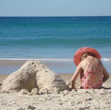 Aquabelle Apartments