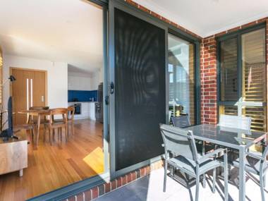 Driftwood Apartment Rye