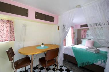 Mornington Peninsula Retro Caravans