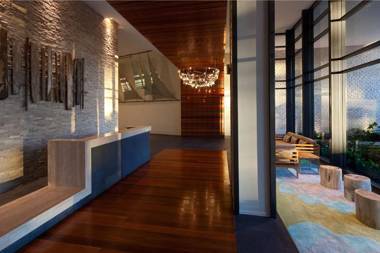 Oaks Redcliffe Mon Komo Suites