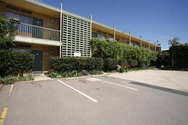 Mid City Motor Inn Queanbeyan
