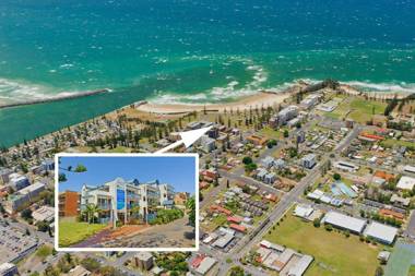 Beach House Holiday Apartments