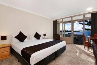Waters Edge Port Macquarie