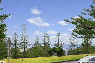 Harbourwatch 11 18 Burrawan Street