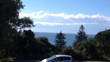 7 Flynn's Beach Apartment