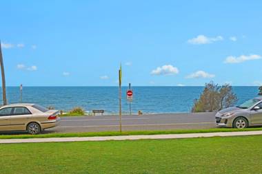 Beachpark 9 9/58 Pacific Drive