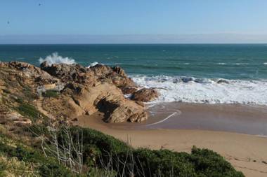 'Southern Sands' Beachfront Apartments
