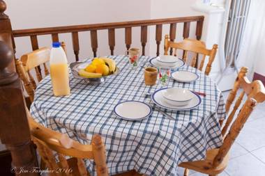 Aarn House B&B Airport Accommodation