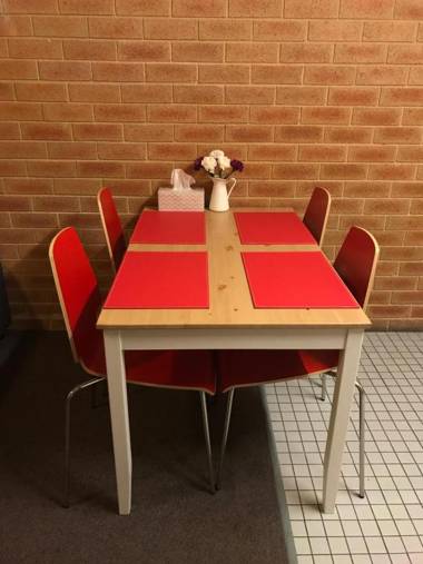 Inner City Apartments Hotel