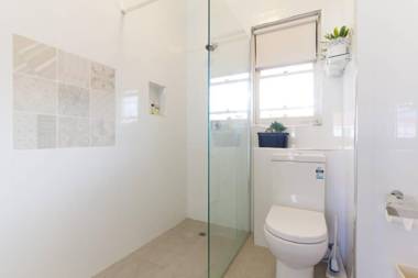 Broadway 7 Crawley Apartment