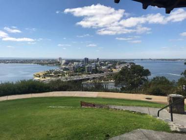 M207 West Perth Studio Apartment