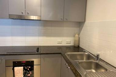 CITY VIEWS SO CENTRAL NETFLIX WINE PARKING WIFI