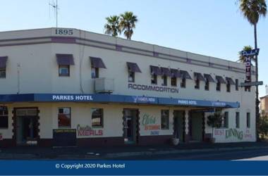 Parkes Hotel