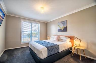 West End Motor Lodge