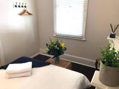 YSG The Edward Townhouse 151 - Walk To Town