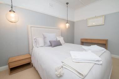 The Oaks on March Stunning & Elegant CBD Home