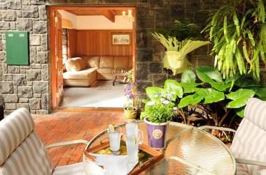 Mary Cards Coach House