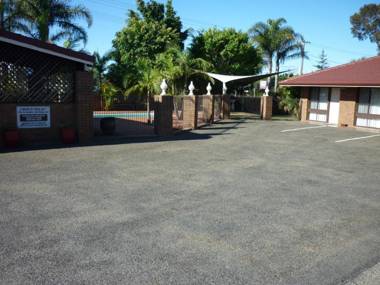 Bomaderry Motor Inn