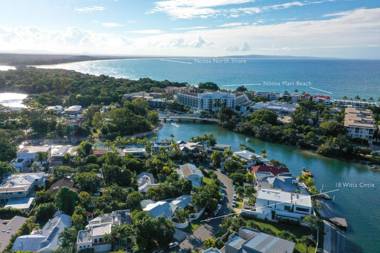 Island living in the heart of Noosa