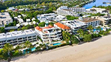 Beachfront luxury Hastings Street