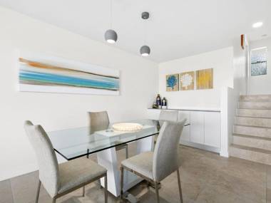 Breathtaking views across Noosa - Unit 1 Taralla 18 Edgar Bennett Avenue