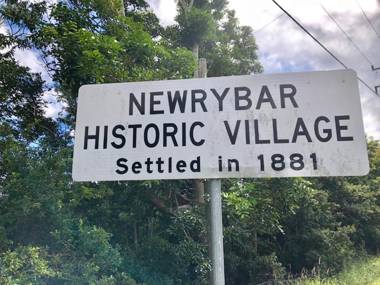 Studio with stunning mountain views Bangalow