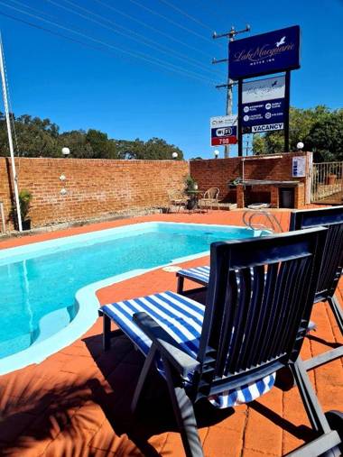 Lake Macquarie Motor Inn