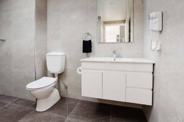 Nautilos on The Harbour