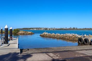 Blacksmiths Sea Breeze