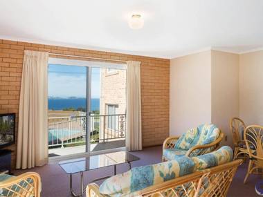 Countess Court Unit - Great Ocean Views