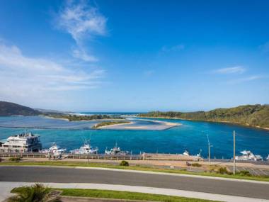 Grand Pacific 1 Unit 4