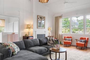 A PERFECT STAY - Mullum River House