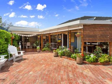 KARINYA - MORNINGTON