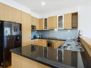 SUNSET VIEWS - MORNINGTON