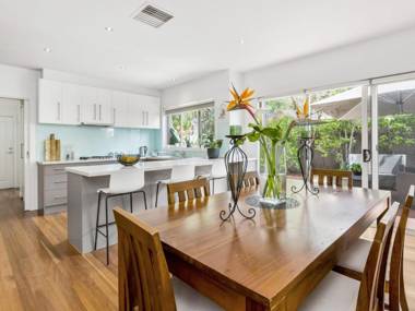 BANGALOW - MORNINGTON