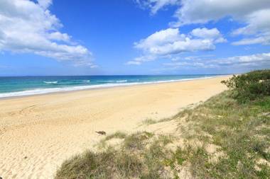 Beachside Resort Kawana Waters