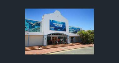 20 Steps to the Sand!