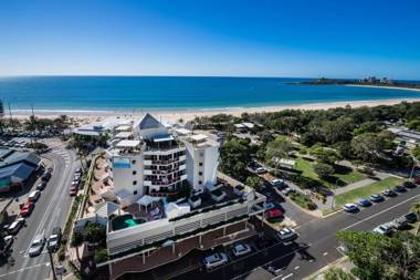 Mooloolaba Beachfront Apartment