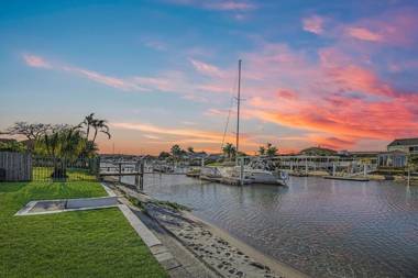 CANAL HOME NEAR MOOLOOLABA - Kooringal