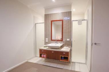 Indulge Apartments - Langtree