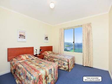 Tahren Beachfront Shack