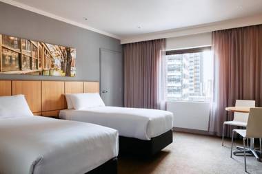 Mercure Melbourne Southbank